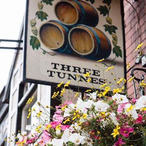three-tunnes-thumbnail