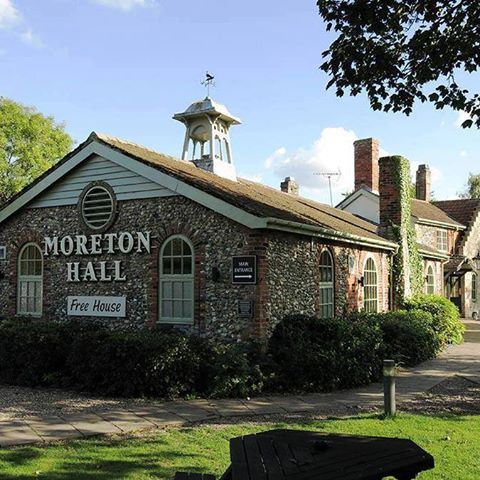the-moreton-hall-thumbnail