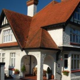 the-red-house-thumbnail