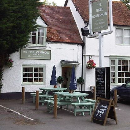 the-three-horseshoes-thumbnail